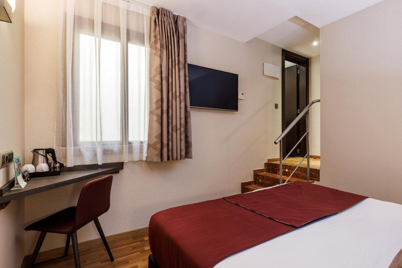Small Double Room Ground floor