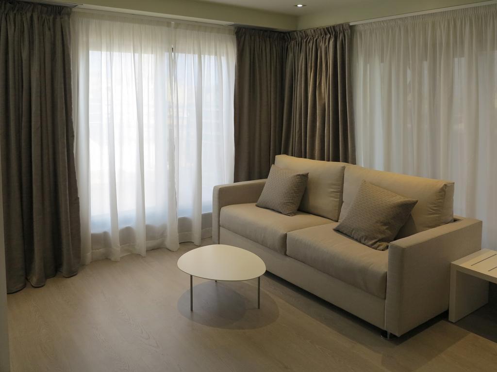 Suite Spa bath City View