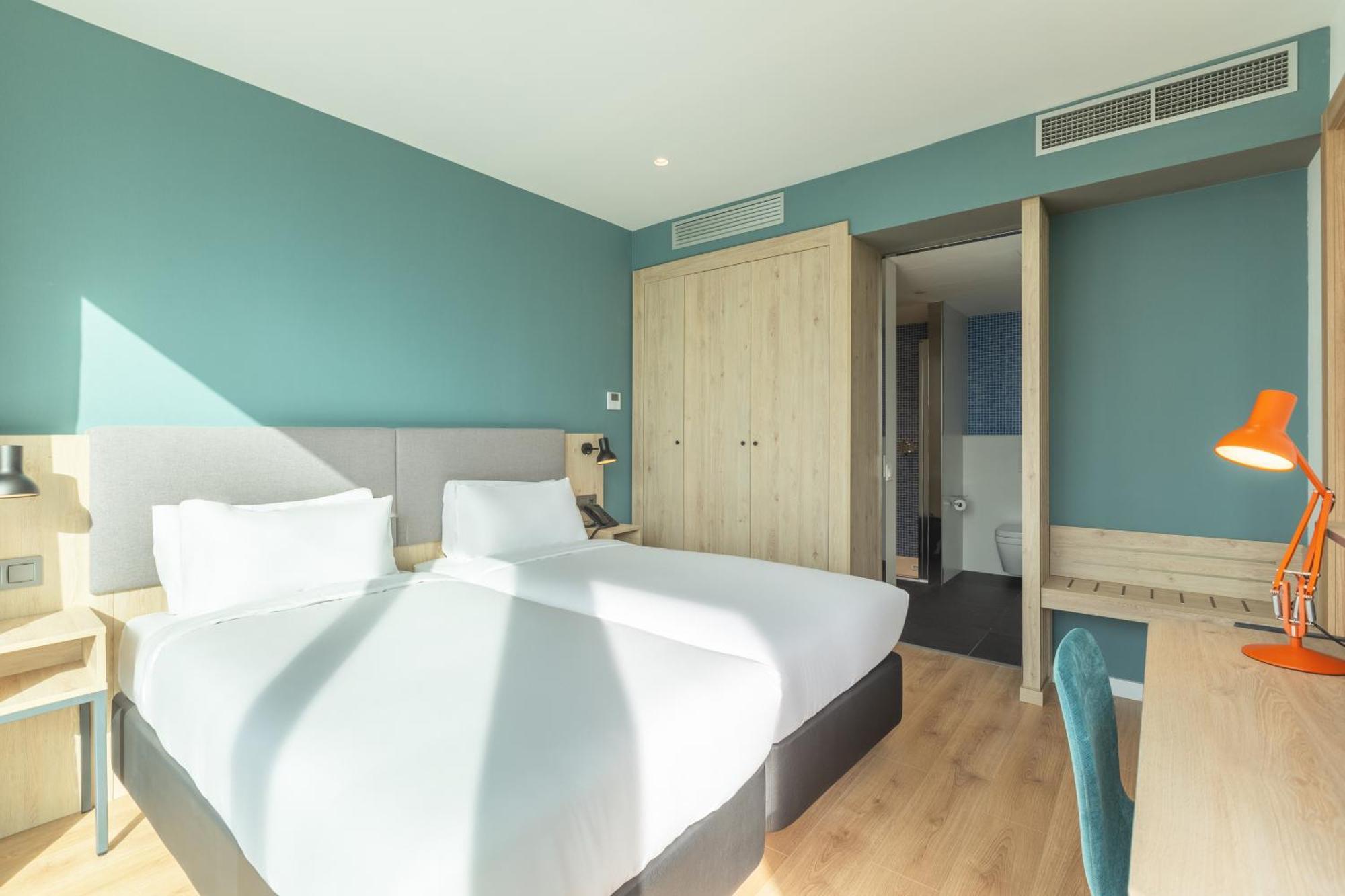 Quarto Standard com 2 Camas Individuais
