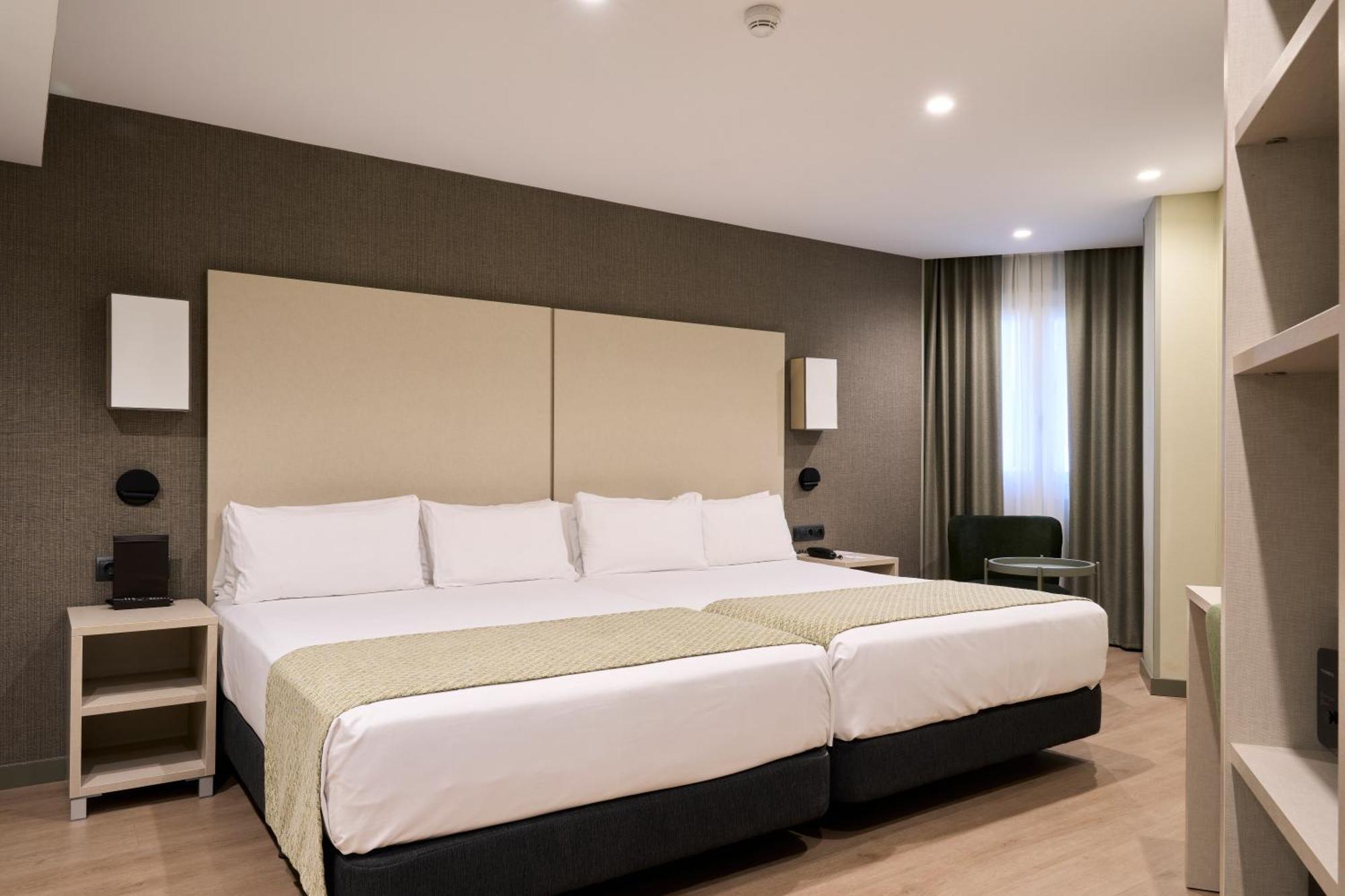 Chambre Familiale (4 Personnes)
