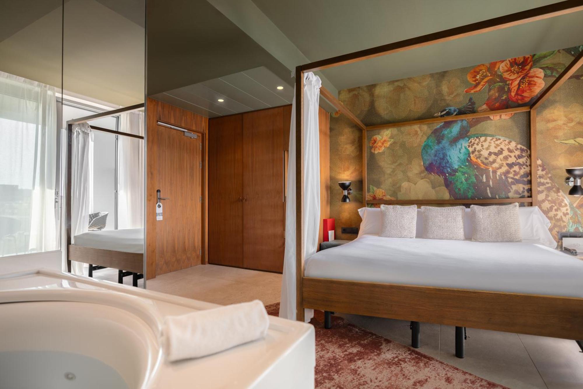 Suite Hot Tub