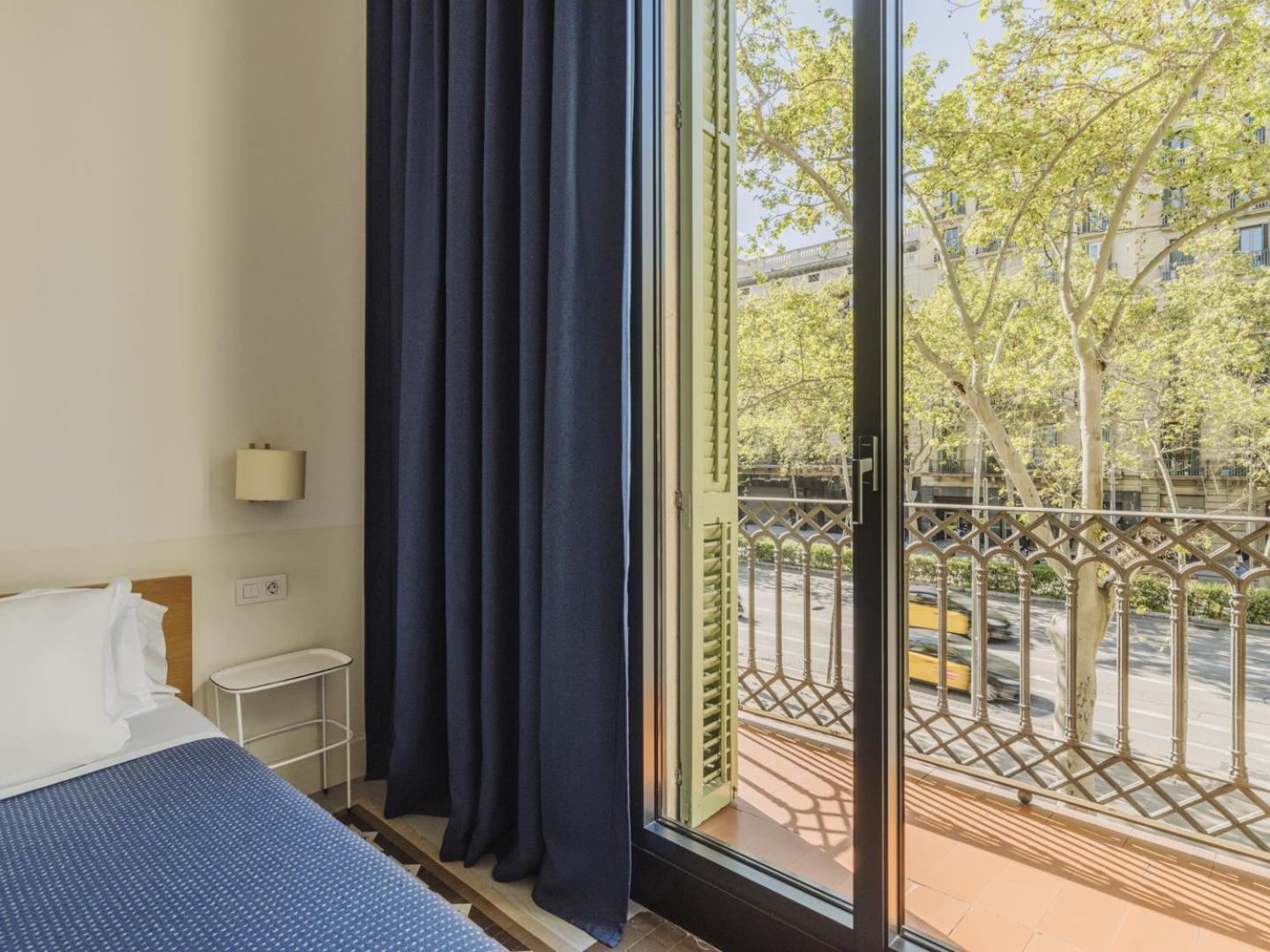 Double Room Street View