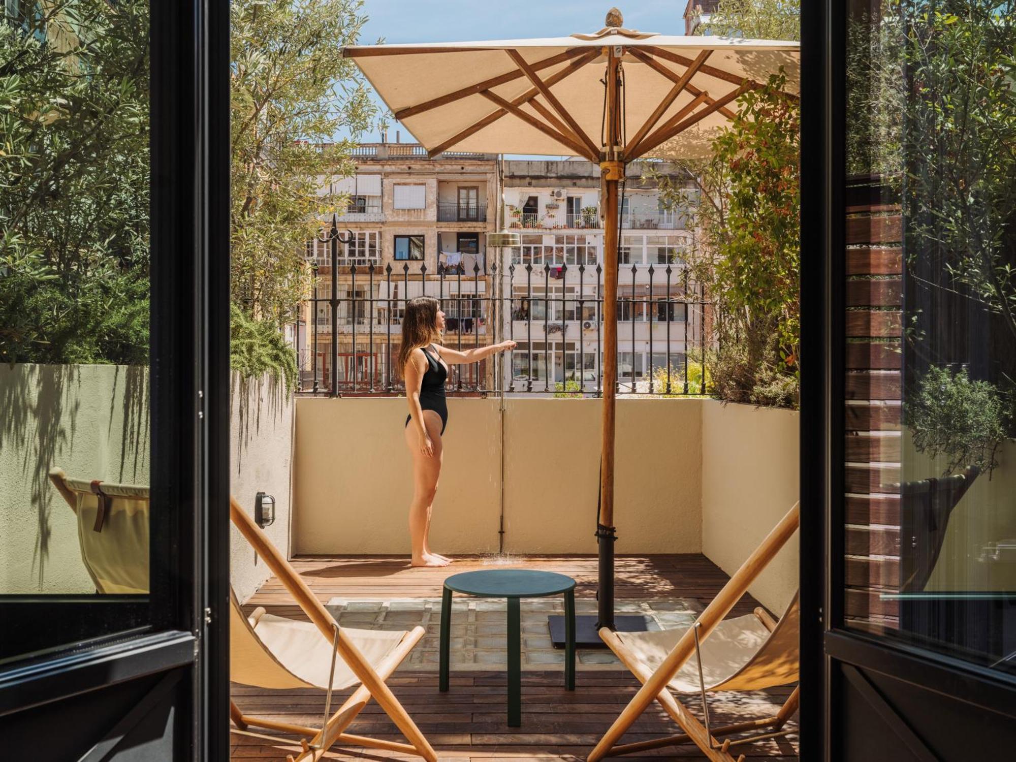 Deluxe Double Room Private Patio
