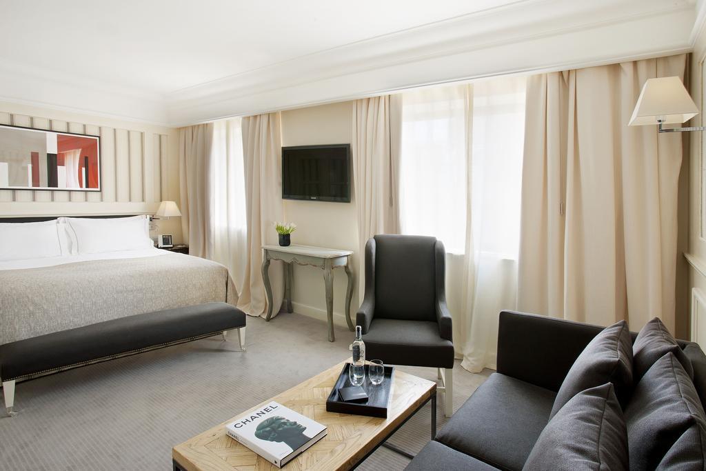 Premium Family Room,1498552339:JPEG