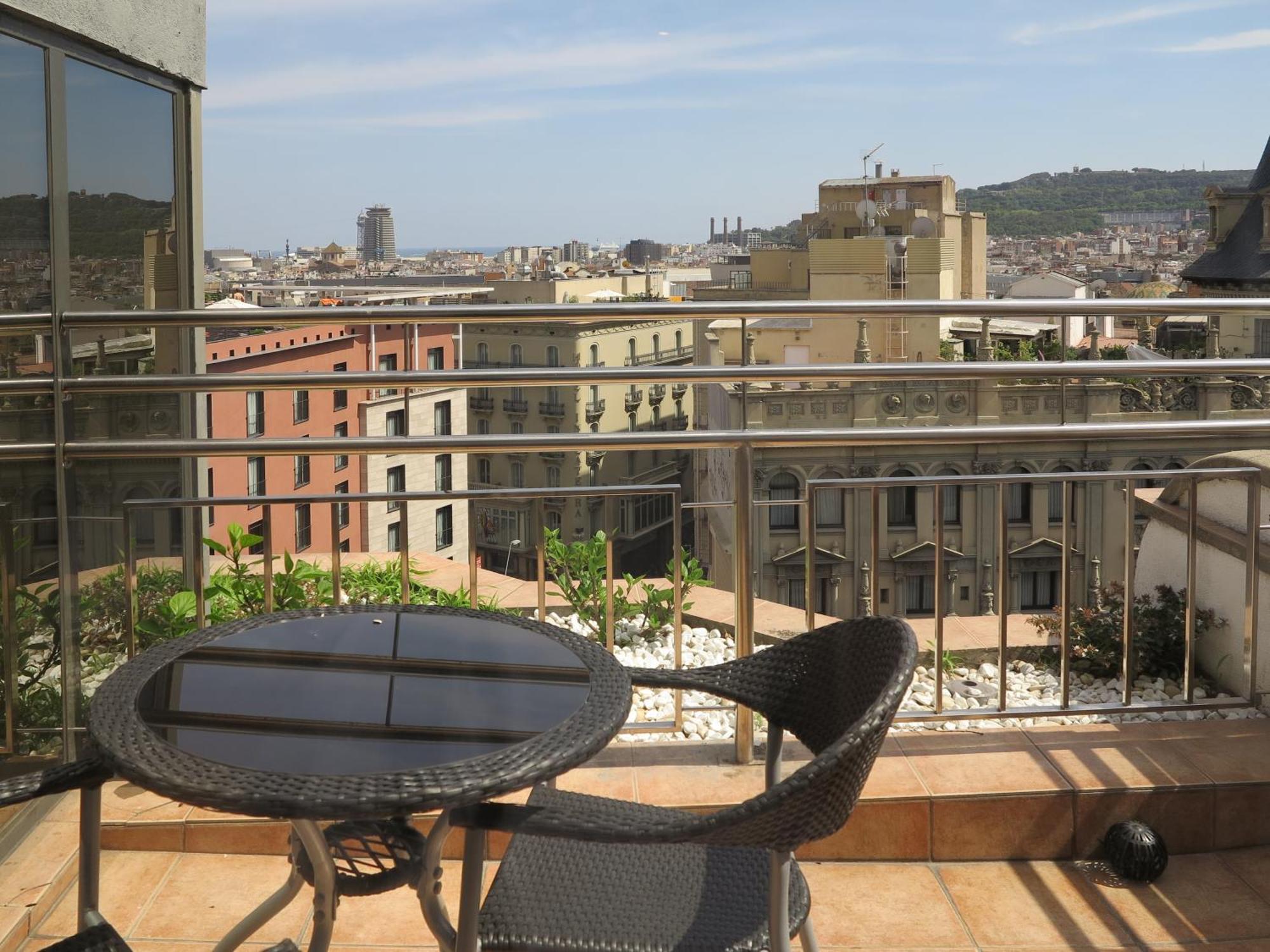 Suite Terrace City View