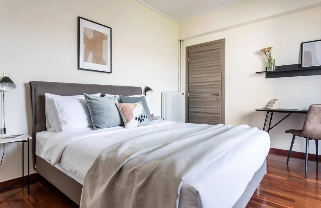 Luxury Bellaterra Apartments-1
