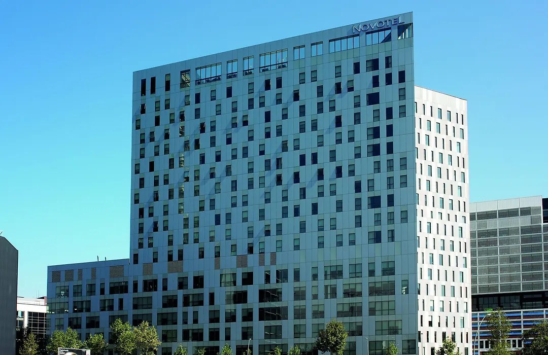 Novotel Barcelona City-1