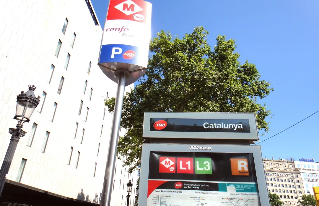 Hostal Live Natura Barcelona (Adults Only)-1
