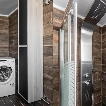 Luxury Bellaterra Apartments-3