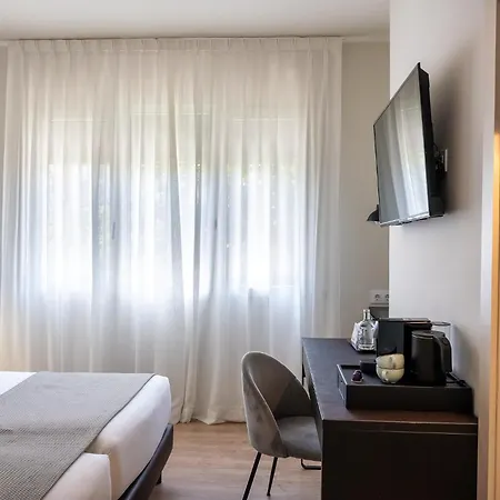Tres Torres Atiram Hotel-2