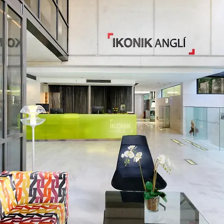 Ikonik Anglí-3