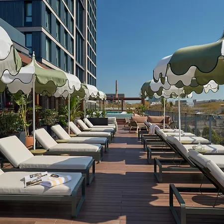 The Social Hub Barcelona Poblenou Extended Stay-3