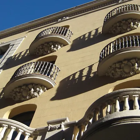 Residencia Erasmus Gracia-2